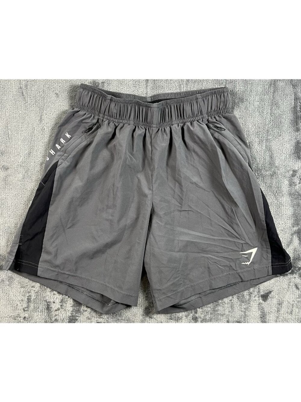 Gymshark Shorts Men's XS Gray Spellout  Performance